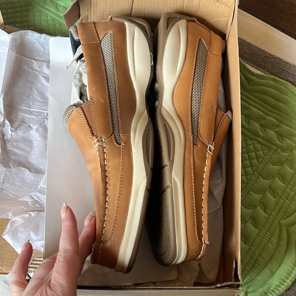 Sperry Intrepid Men's Brown Slip-On Loafers - Picture 5 of 9